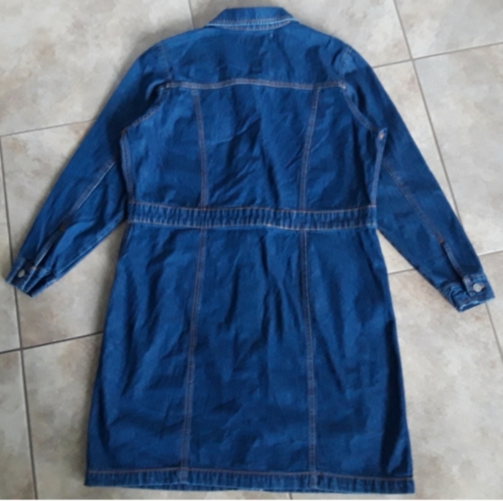 Classic Long Sleeve Dark Blue Denim Button-Up Dress. - Picture 2 of 8